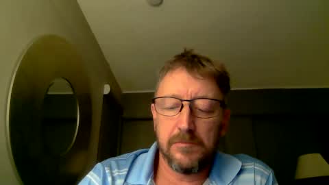 Snapshot of mrcumstain chatting on 02/24/26, 11:47 mrcumstain online show from 02/24/26, 11:47