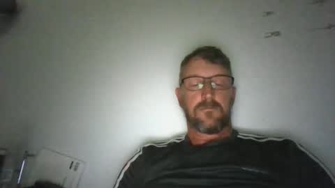 Snapshot of mrcumstain chatting on 05/04/26, 09:33 mrcumstain online show from 05/04/26, 09:33