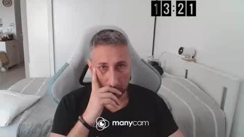 Snapshot of mrdr000 chatting on 03/23/26, 12:20 mrdr000 online show from 03/23/26, 12:20