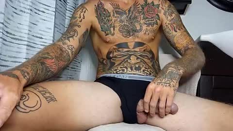 Snapshot of mremy chatting on 01/31/25, 12:06 Rem M online show from 01/31/25, 12:06