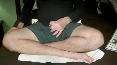 mrericsmith  email hidnnn online show from 11/18/25, 11:47