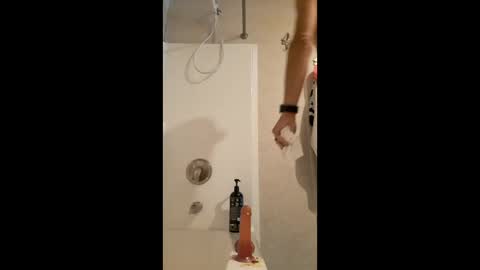 Snapshot of mrfatcock420509819 chatting on 03/18/26, 06:33 mrfatcock420509819 online show from 03/18/26, 06:33