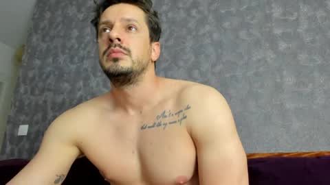 Snapshot of mrfitu chatting on 04/19/26, 11:07 David online show from 04/19/26, 11:07