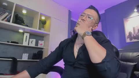 MrFrank. online show from 12/16/25, 01:05