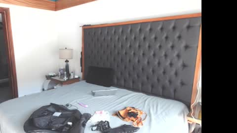 MrFunTimeforYou online show from 02/25/25, 08:51