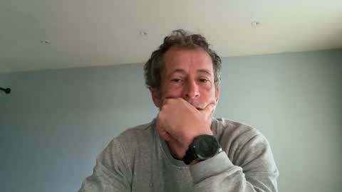 Snapshot of mrgoodkat79 chatting on 04/30/26, 06:20 mrgoodkat79 online show from 04/30/26, 06:20