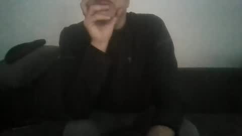 Snapshot of mrhandsomelovee chatting on 01/12/26, 07:46 Nikola online show from 01/12/26, 07:46