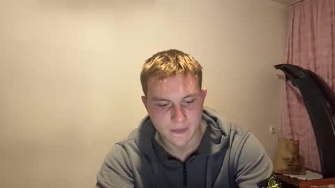 Max online show from 10/07/25, 07:11