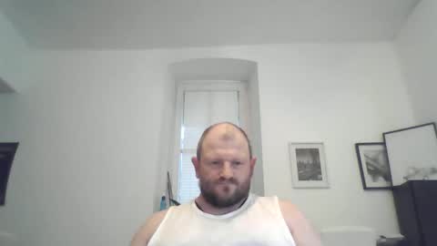 Snapshot of mrhotsex69 chatting on 12/22/25, 02:36 mrhotsex69 online show from 12/22/25, 02:36