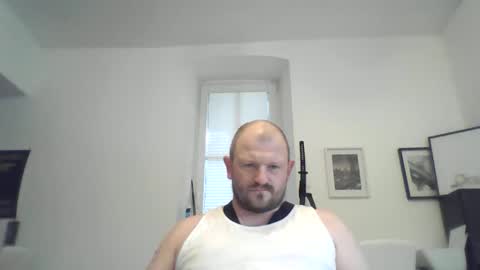 Snapshot of mrhotsex69 chatting on 02/01/26, 03:32 mrhotsex69 online show from 02/01/26, 03:32