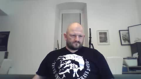 Snapshot of mrhotsex69 chatting on 02/10/26, 08:46 mrhotsex69 online show from 02/10/26, 08:46