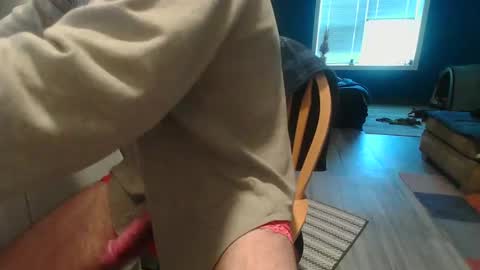 Snapshot of mrjackstraw469 chatting on 10/26/25, 02:23 mrjackstraw469 online show from 10/26/25, 02:23