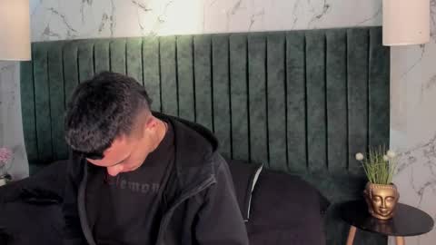 mrjustin_ online show from 11/09/25, 07:45