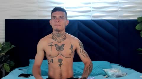 mrjustin_ online show from 12/20/25, 08:27