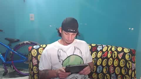 DEIVI online show from 06/17/26, 01:08