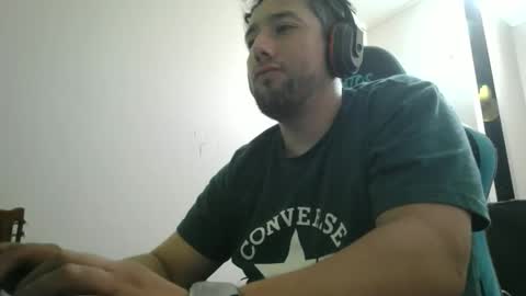 Snapshot of mrlilnice chatting on 04/19/26, 07:29 mrlilnice online show from 04/19/26, 07:29