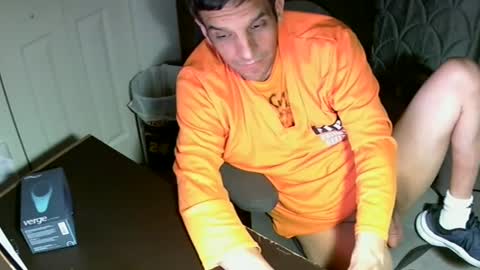 Snapshot of mrmarcxxcam chatting on 10/06/25, 03:04 MrMarc online show from 10/06/25, 03:04