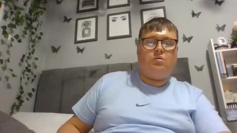 Snapshot of mrmercuryyy chatting on 02/26/25, 10:09 mrmercuryyy online show from 02/26/25, 10:09