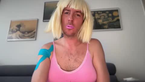 TaleOfLaura online show from 02/02/26, 03:33