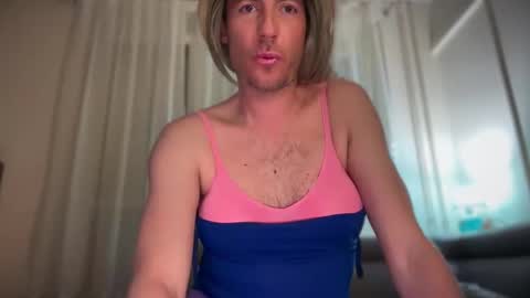 TaleOfLaura online show from 04/26/26, 12:19