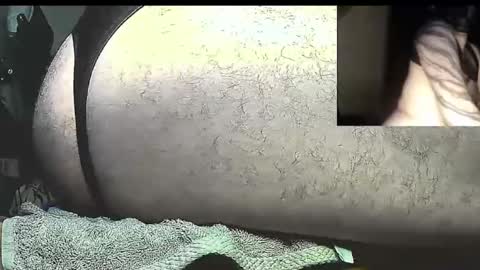 Snapshot of mrn0ice chatting on 10/16/25, 11:33 MR NO ICE online show from 10/16/25, 11:33