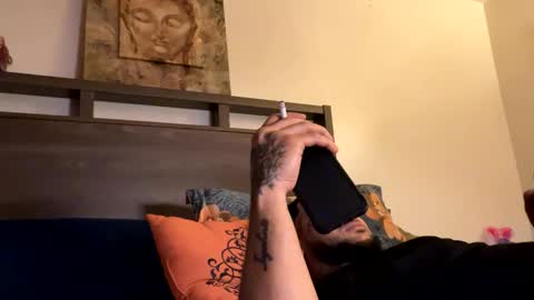 Snapshot of mrnineinch1995 chatting on 02/05/26, 11:20 mrnineinch1995 online show from 02/05/26, 11:20