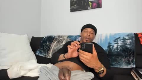 Snapshot of mromg007 chatting on 02/23/25, 04:39 mromg007 online show from 02/23/25, 04:39