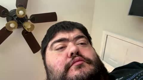 Snapshot of mrorange50187 chatting on 12/05/25, 09:00 mrorange50187 online show from 12/05/25, 09:00