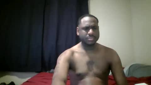 Snapshot of mroutla chatting on 12/15/25, 06:06 shaun online show from 12/15/25, 06:06