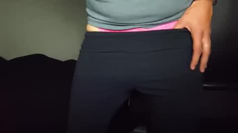 your favorite name online show from 04/15/26, 04:52