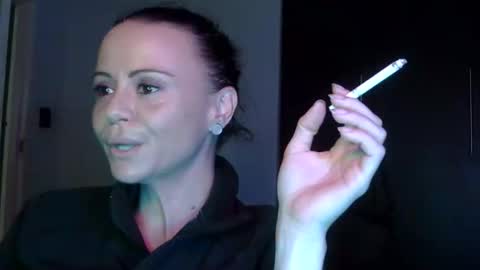 Snapshot of mrs_bunny_swing chatting on 04/20/26, 04:54 mrs_bunny_swing online show from 04/20/26, 04:54