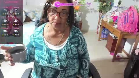 Snapshot of mrs_mommy chatting on 10/07/25, 09:12 mrs_mommy online show from 10/07/25, 09:12