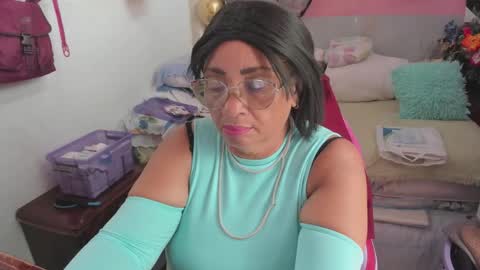mrs_mommy online show from 03/25/26, 06:58