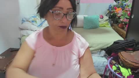 mrs_mommy online show from 04/19/26, 09:28