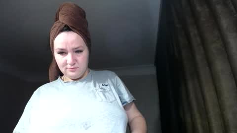 Snapshot of mrs_smith__ chatting on 02/28/26, 01:17 mrs_smith__ online show from 02/28/26, 01:17