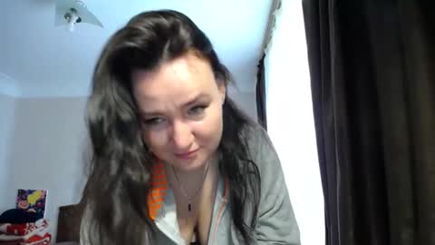 mrs_smith__ online show from 06/03/26, 07:55