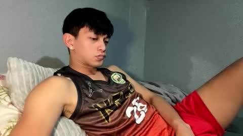 Snapshot of mrshawn95 chatting on 03/24/26, 03:39 shawn online show from 03/24/26, 03:39