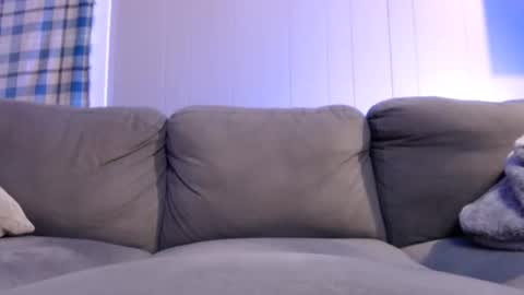 Snapshot of mrshlongboy21 chatting on 11/19/25, 10:43 mrshlongboy21 online show from 11/19/25, 10:43