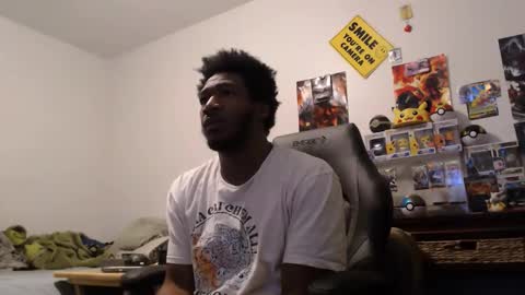 Snapshot of mrsoonicexrated chatting on 01/12/26, 12:27 mrsoonicexrated online show from 01/12/26, 12:27