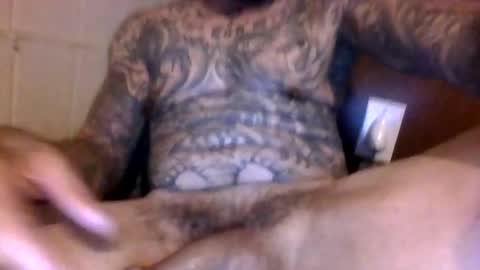 Snapshot of mrstickie46 chatting on 04/05/26, 02:14 mrstickie46 online show from 04/05/26, 02:14