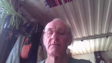 Snapshot of mrsubman chatting on 04/20/26, 07:26 Chuck online show from 04/20/26, 07:26