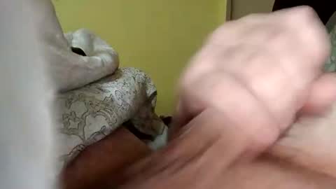 Snapshot of mrvapes80 chatting on 01/25/25, 08:00 mrvapes80 online show from 01/25/25, 08:00