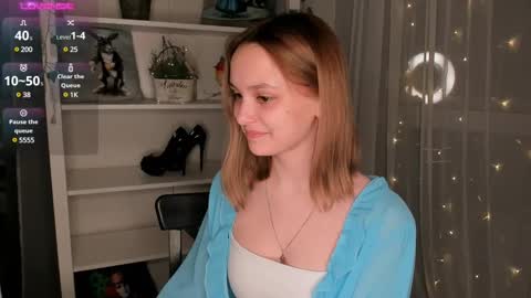 Snapshot of ms_elizabethqueen chatting on 03/06/25, 08:59 Elizabeth online show from 03/06/25, 08:59