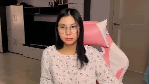 Snapshot of ms_emily_ chatting on 09/22/25, 11:56 ms_emily_ online show from 09/22/25, 11:56