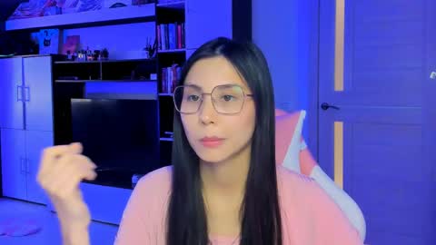 ms_emily_ online show from 05/14/26, 01:07
