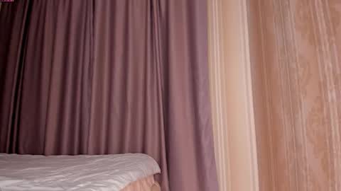 Eva 3 online show from 02/20/26, 05:04