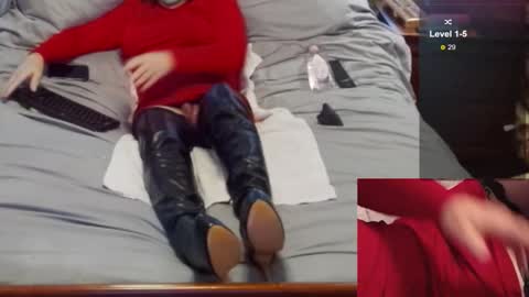 Jennifer online show from 11/30/25, 03:05