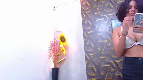 Snapshot of ms_leydi chatting on 03/25/26, 03:34 ms_leydi online show from 03/25/26, 03:34