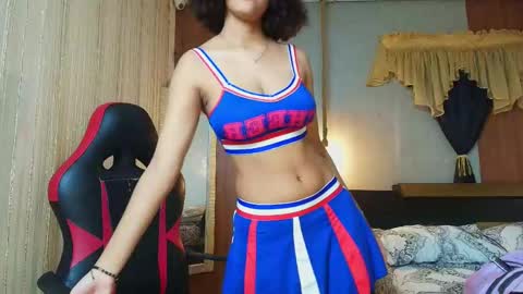 Snapshot of ms_leydi chatting on 05/15/26, 03:35 ms_leydi online show from 05/15/26, 03:35