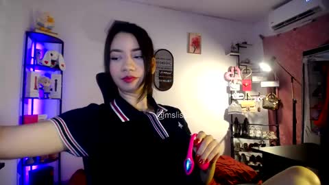 Snapshot of ms_lissa chatting on 04/17/26, 01:30 MISS LISSA online show from 04/17/26, 01:30